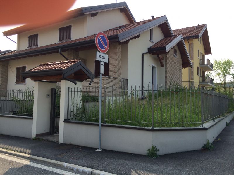 Villa Bifamiliare di testa